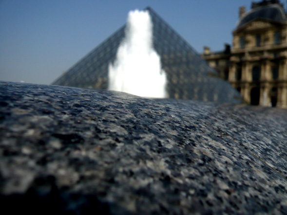 blog_parislouvremakro