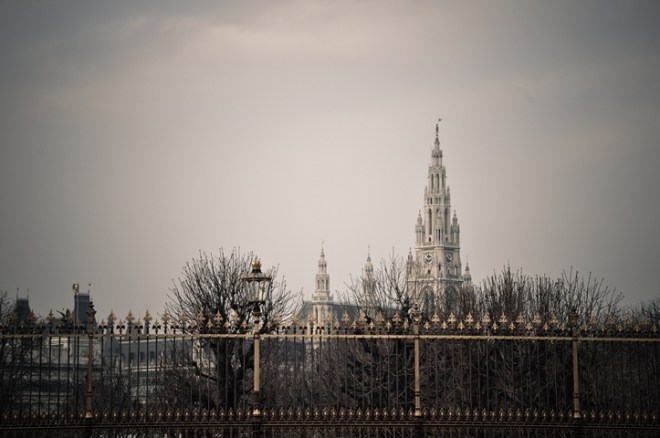 blog_zwoelf2012-rathauszaun12