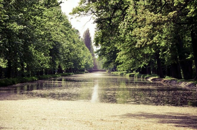 Fluss mit Fluchtpunkt