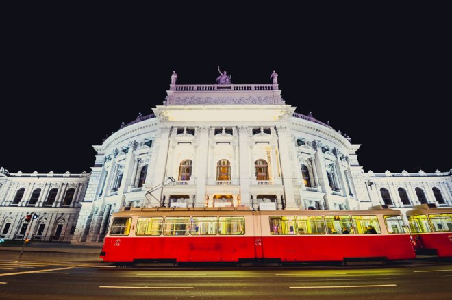 blog_ifiwasatourist-ring-burgtheater