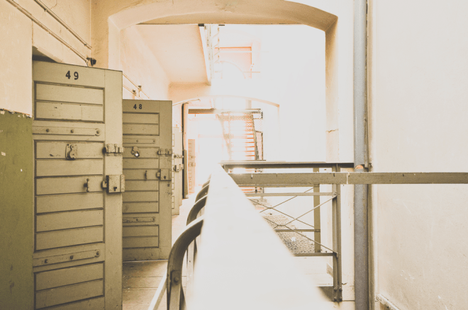 blog_lostjail12