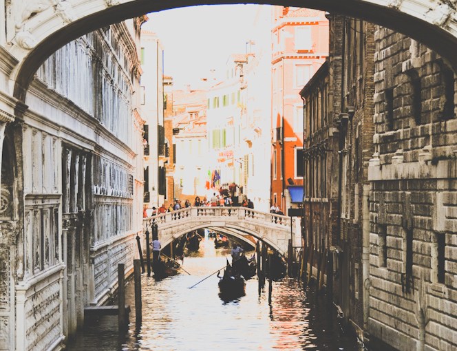 12 magische Mottos: September oder Venedig:&nbsp;Brücken