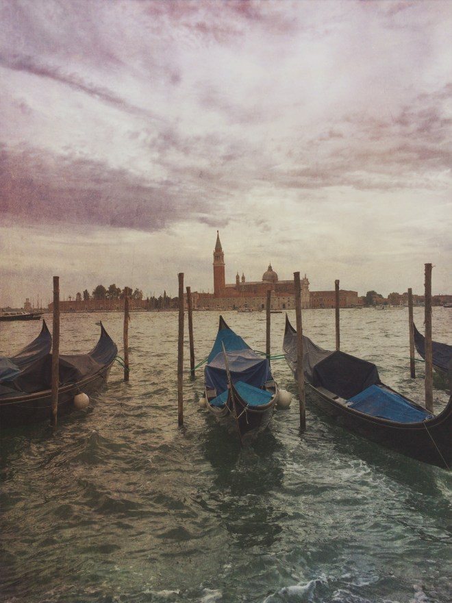 Venezianische Morbidität in den Himmel gemalt